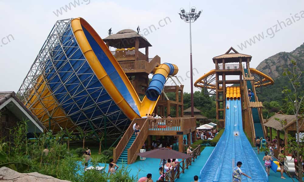 江苏苏州乐园水上世界大喇叭、章鱼滑道