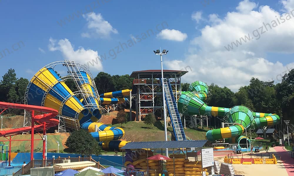 湖南长沙乐水魔方水世界超级龙卷风、暴风谷组合滑道
