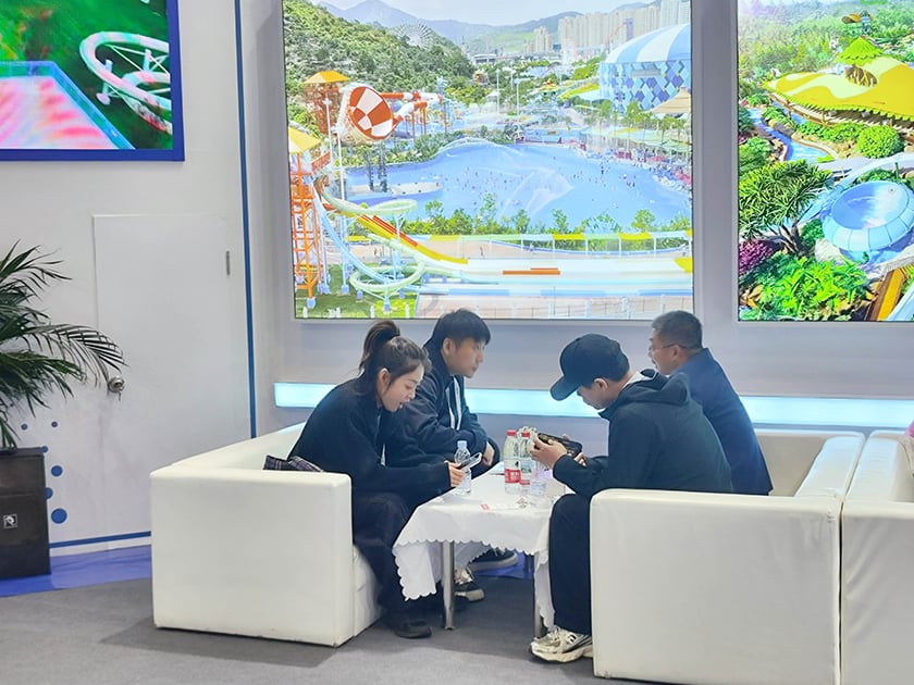 相聚郑州，引爆热潮——jinnianhui今年会游乐亮相2025中国（郑州）旅游休闲娱乐产业博览会，实力领航水上游乐新纪元！