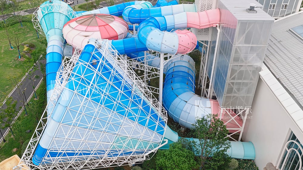 打破季节边界，定义全季狂欢｜超级魔法时空组合滑道，引领水乐园新纪元